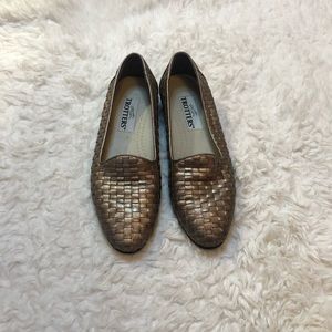 Trotters Liz Woven Gold Loafers